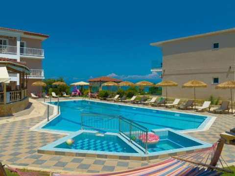 Aparthotel Ammoudi