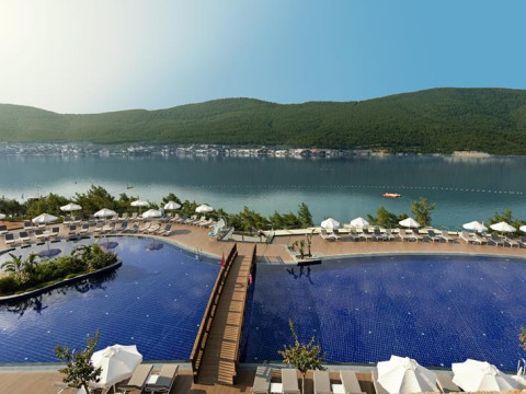 TITANIC LUXURY COLLECTION BODRUM