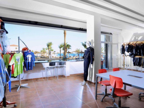 BEACH ALBATROS RESORT
