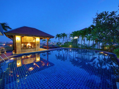 Sunshine Vista Hotel