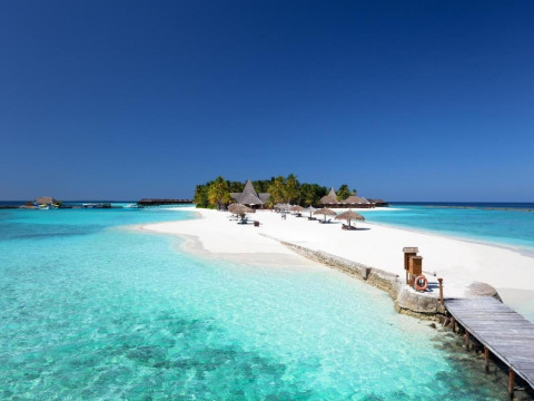 Veligandu Island Resort & Spa