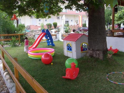 Estelle Hotel