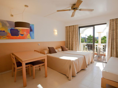 Hipotels Mediterráneo Club