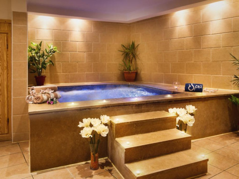 EAGLE PARADISE ABU SOMA