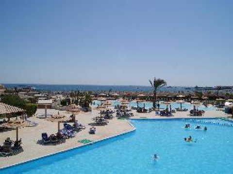 ALADDIN BEACH RESORT