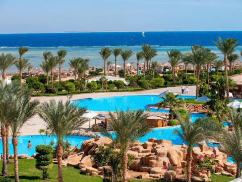 Amwaj Oyoun Resort