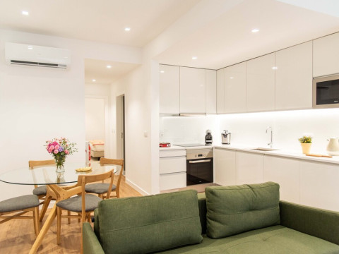 APARTAMENTOS FERNAO ORNELAS