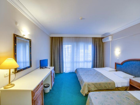 PROXIMA HOTEL
