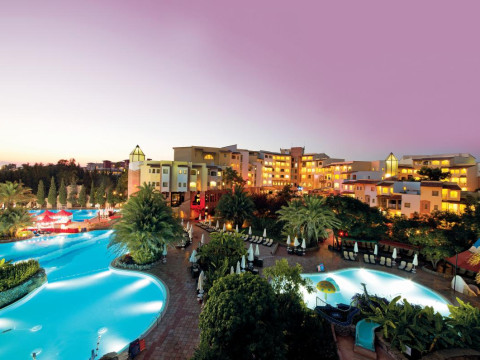 LIMAK ARCADIA SPORT RESORT HOTEL