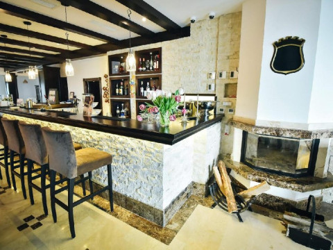 HOTEL CASTELNOR