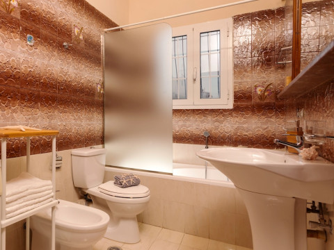 METROPOLIS APARTMENT