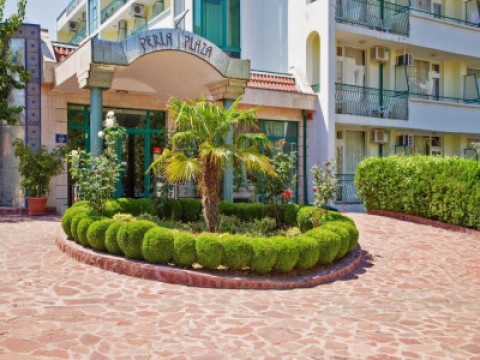 PERLA PLAZA
