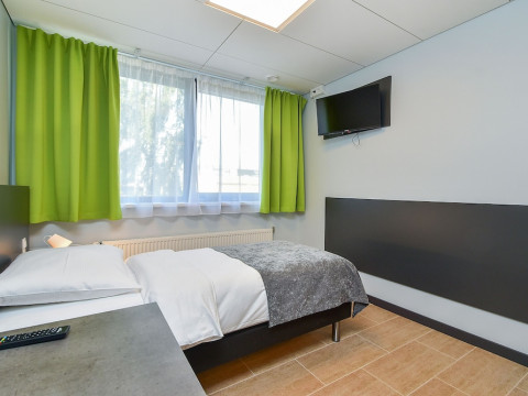 CITY YARD INN HOTEL