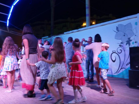 ROYAL LAGOONS RESORT AND AQUA PARK