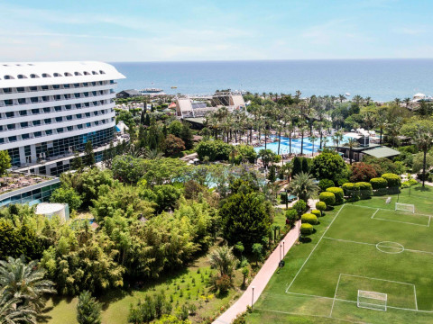 Concorde Deluxe Resort 