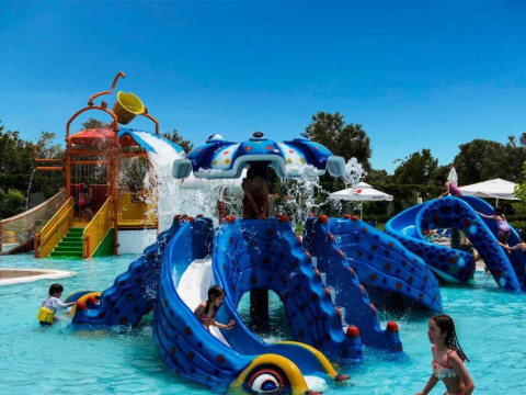 Miramare Hotel Eretria