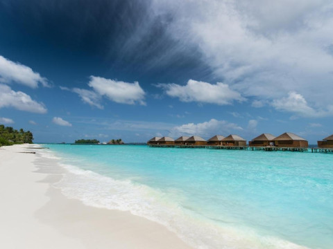 Veligandu Island Resort & Spa