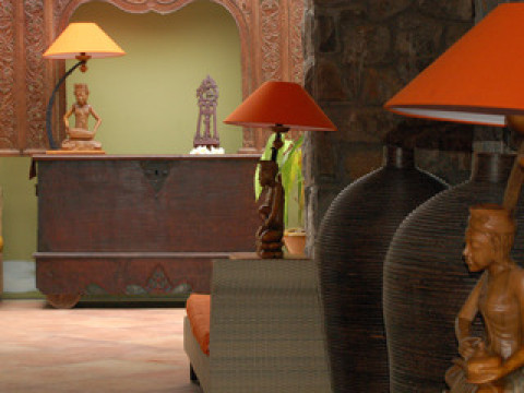 AANARI HOTEL AND SPA