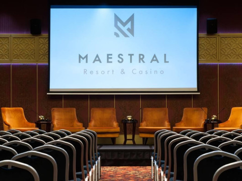 Maestral Resort & Casino