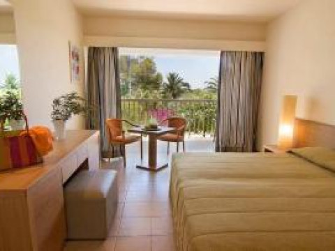 NISSI BEACH RESORT