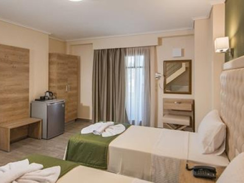 Konaki Ouranoupolis Hotel