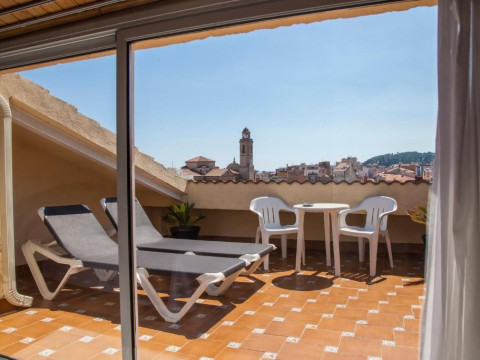 Neptuno Apartments