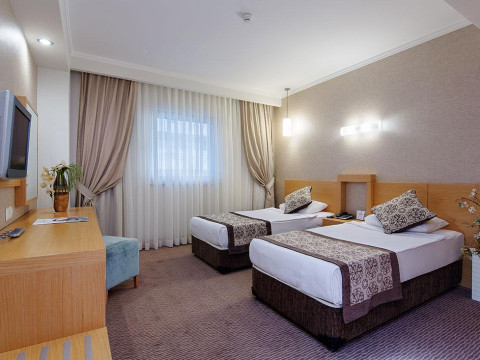 SAPHIR RESORT  SPA
