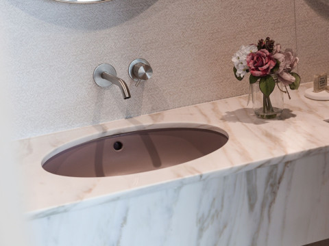 123 MAIN STREET BOUTIQUE HOTEL