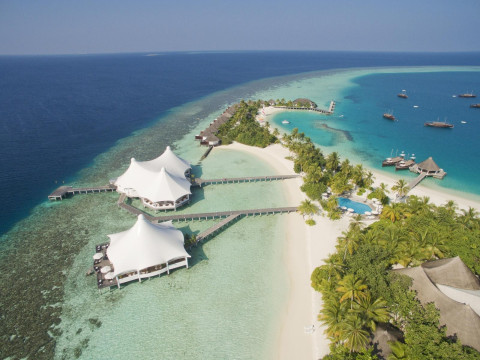 Safari Island Resort & Spa