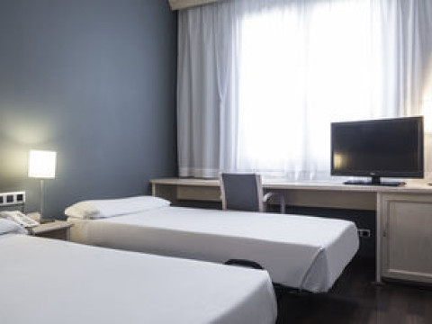 ILUNION BEL ART HOTEL