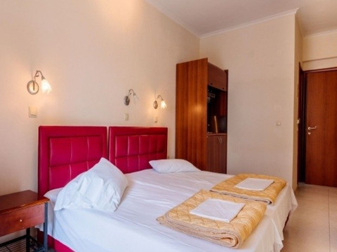 Christina Hotel