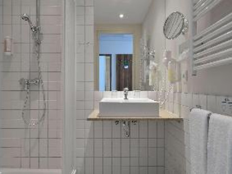 Bamp;B HOTEL BERLIN CITY-OST