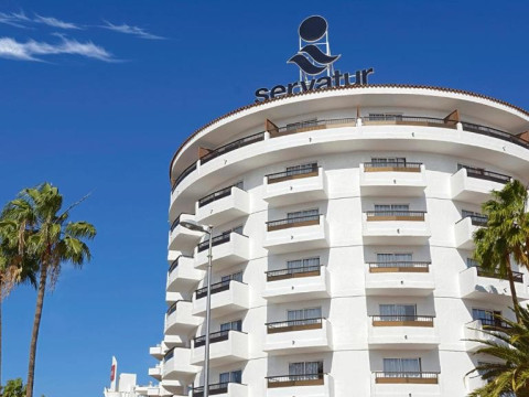 Servatur Waikiki