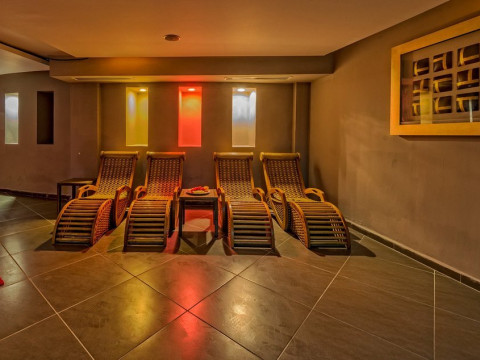 Bendis Beach Hotel