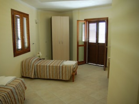 BEB 2000