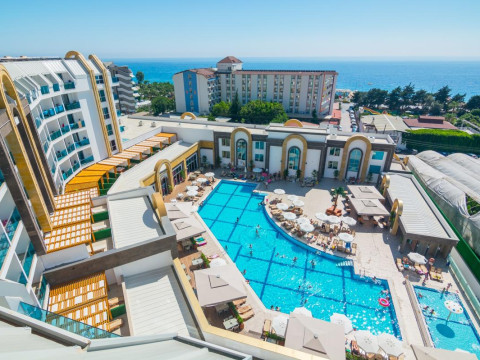 THE LUMOS DELUXE RESORT HOTEL