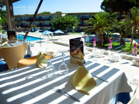 Comtat Sant Jordi Aparthotel