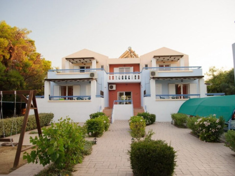 Aithrio Hotel