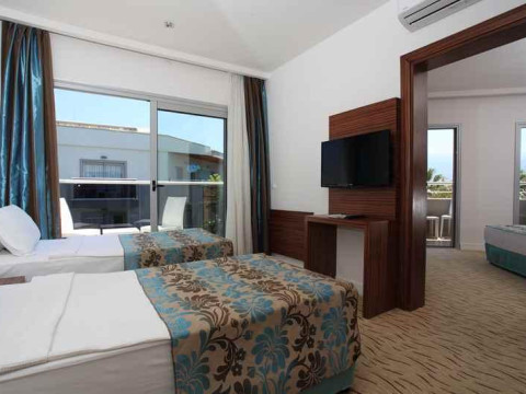 KUSADASI PALM WINGS BEACH RESORT