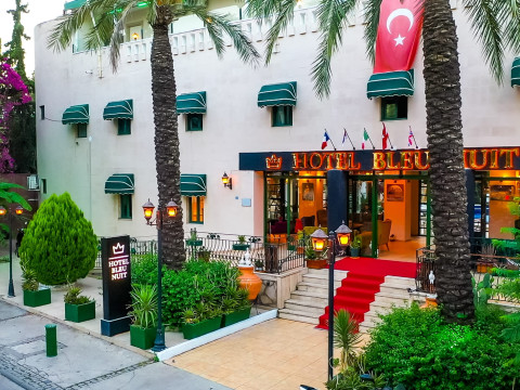 BLEU NUIT HOTEL