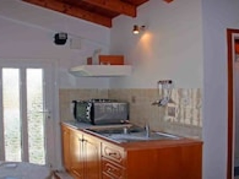 PETTAS APARTMENTS