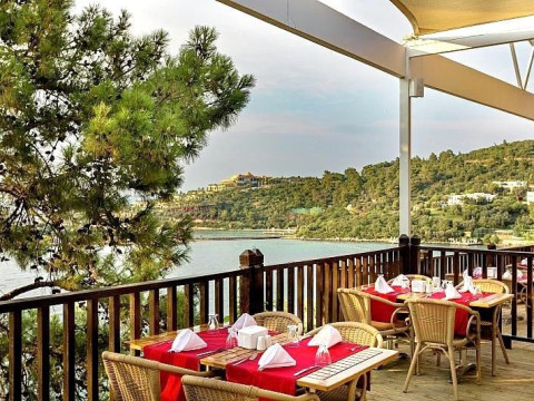 Blue Dreams Resort