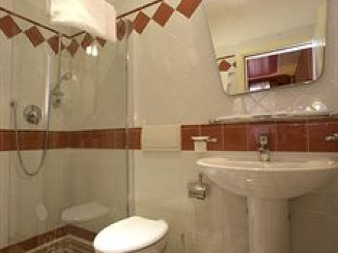 BELLE ARTI