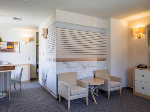 HOTEL ROGGE.