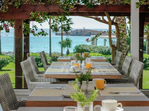 Nissi Beach Resort