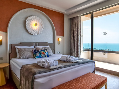 Fame Residence Lara Spa