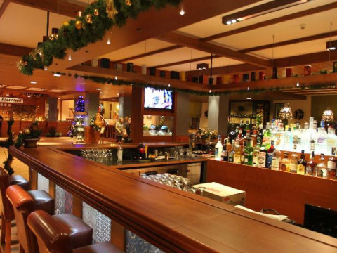 FOUR POINTS BY SHERATON