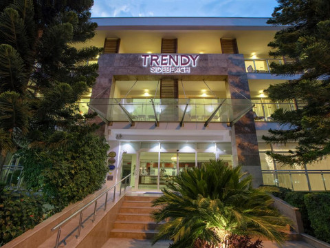 TRENDY SIDE BEACH