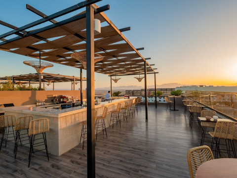 Sentido Naga Bay