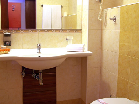 Koral  (St.Constantin:E) 4*
